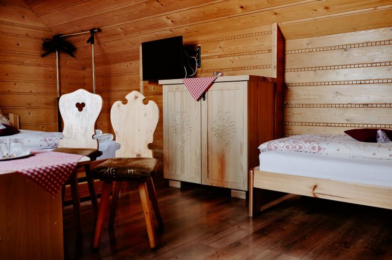 Izba Izba pre štyroch v Hotelconsults.r.o. – Štvorlôžková izba