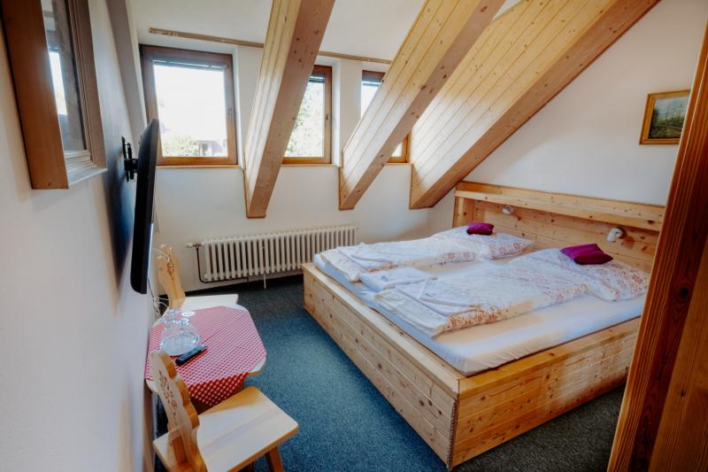 Izba Izba pre štyroch v Hotelconsults.r.o. – Štvorlôžková izba